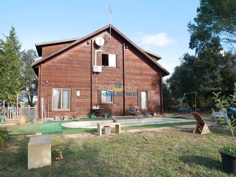 Foto f01017e3-c6a0-488a-81ef-c6b405c5b7e6. Chalet avec parking piscine dans Sils