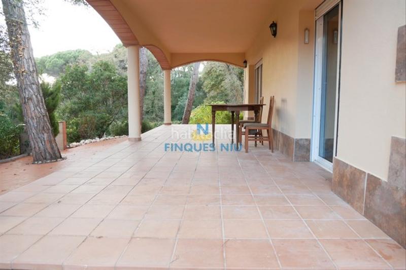 Foto 43c3c15e-d13e-412f-9362-037b4c2aed52. Chalet con camino parcheggio in La Goba Vidreres