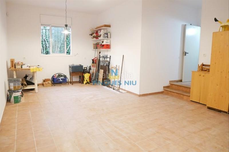 Foto 71d3fe5e-6864-429f-ab9c-d546d3d00a88. Chalet con camino parcheggio in La Goba Vidreres