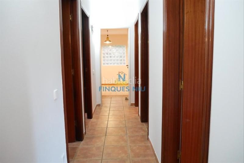 Foto efb221f3-e339-424d-8b0c-0f4ac47399ac. Chalet con camino parcheggio in La Goba Vidreres