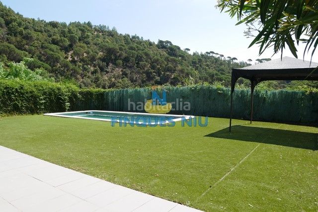 Foto 3790c56d-faa8-4f80-a433-5ea6b51b64c7. Xalet a Massanes