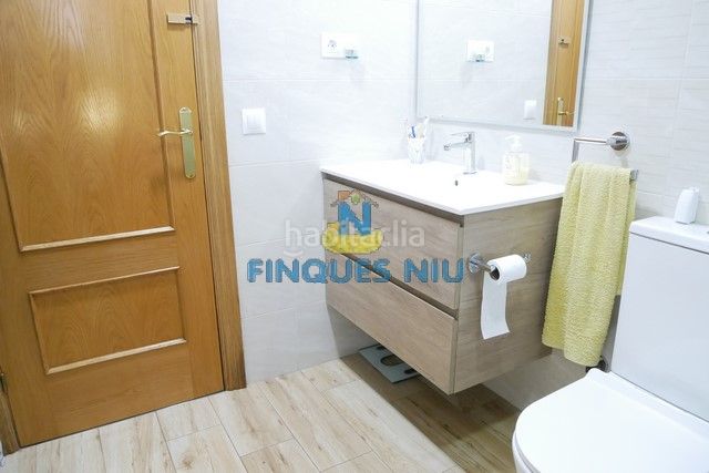 Foto 490aa524-f20a-4c54-bb08-a9665ab2664e. Xalet amb calefacció aparcament piscina a Lloret Residencial - Montlloret Lloret de Mar