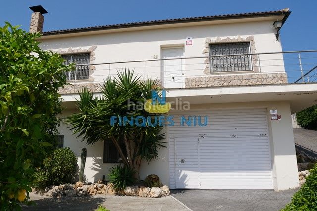 Foto 73418ad3-6807-41b0-8e61-a478b6f229cd. Xalet amb calefacció aparcament piscina a Lloret Residencial - Montlloret Lloret de Mar