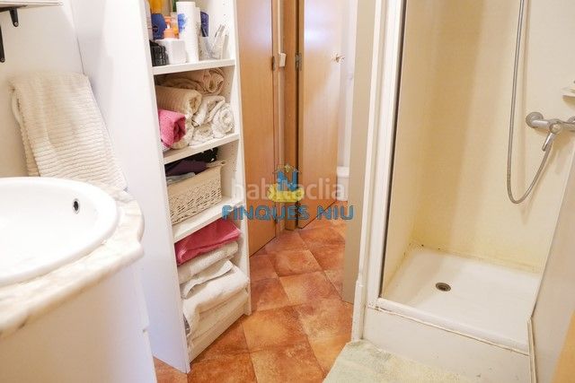 Foto a86ca0a6-265b-4b38-8bab-99822e30818b. Xalet amb xemeneia a Aiguaviva Parc Vidreres