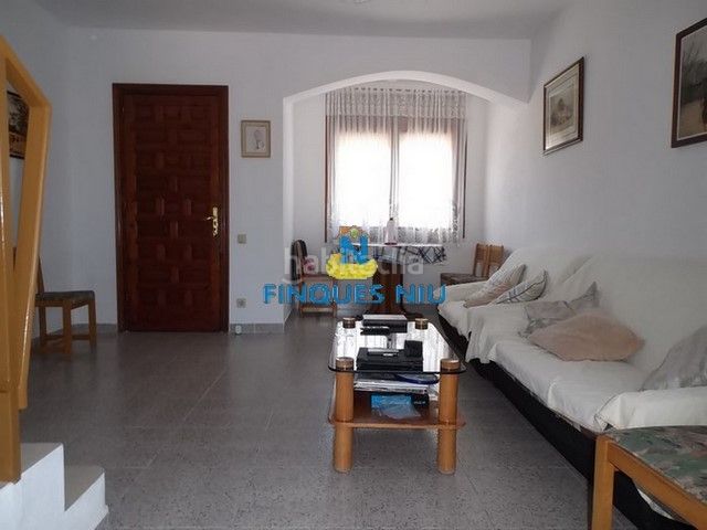 Foto 66f7ff69-5395-48e6-a248-76166a3c9aed. Xalet a carrer sant jaume 655 a Montbarbat Maçanet de la Selva