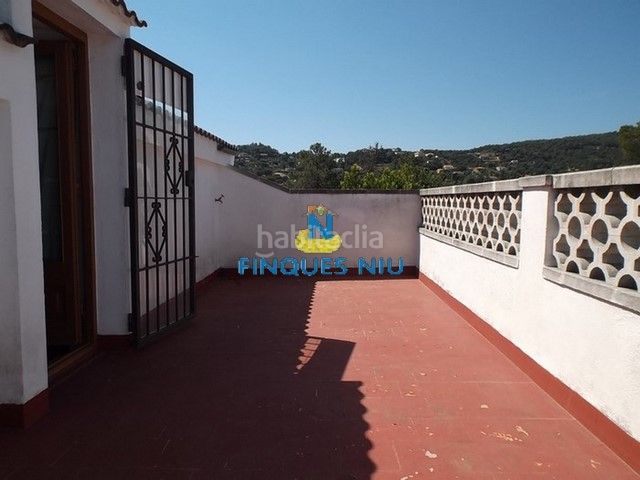 Foto ad531636-2c0e-4211-a63c-43addbc847f5. Xalet a carrer sant jaume 655 a Montbarbat Maçanet de la Selva