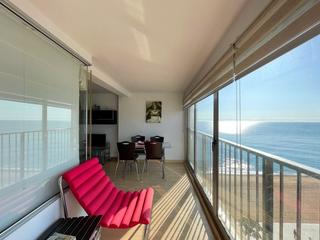 Apartament  Passeig marítim. Primera línea de mar