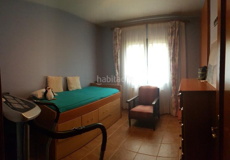 Foto ed58c927-76cb-43e2-b089-d7fc514ed327. Xalet amb calefacció aparcament a Vall-llobrega