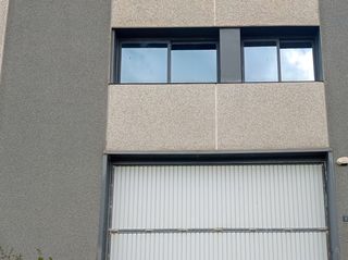 Capannone industriale in Carrer migjorn. Nave industrial con altura de 9,37 m, ancho 14,45 m y fondo 40 m