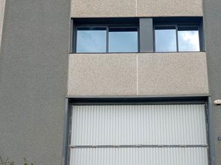Nau industrial a Carrer migjorn 9. Nave industrial con altura de 9,37 m, ancho 14,45 m y fondo 40 m