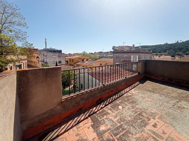 Foto 3c6f76ee-12a9-4709-9fc3-b34d88660dd8. Xalet a carrer mascanada 28 a Eixample Sant Feliu de Guíxols