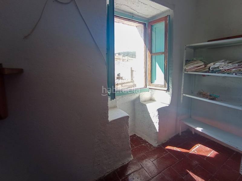 Foto 4c3fdf60-3cde-4b6c-afa3-cb84f534657f. Xalet a carrer mascanada 28 a Eixample Sant Feliu de Guíxols