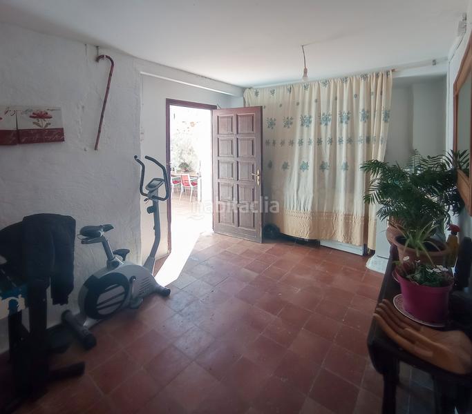 Foto b88d0bcf-d6bc-42ee-b080-cf980fb6731e. Xalet a carrer mascanada 28 a Eixample Sant Feliu de Guíxols