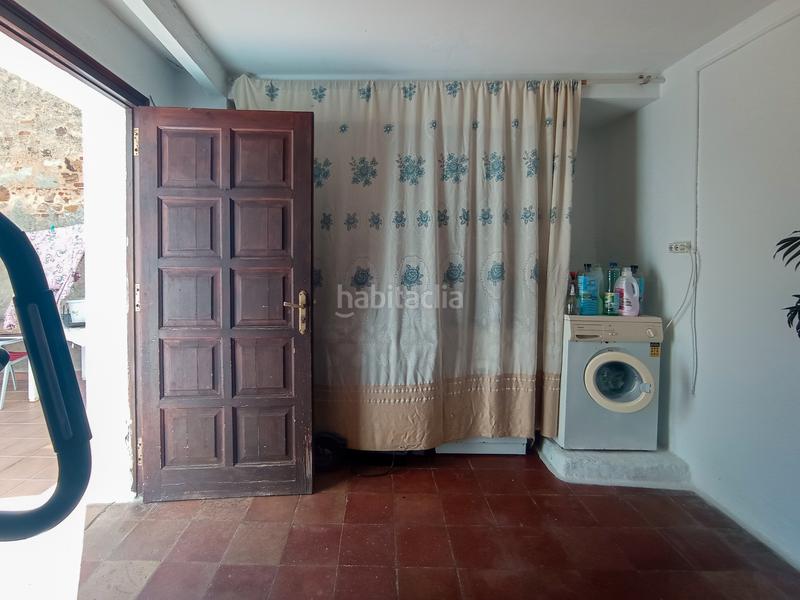 Foto ca8306a9-16da-462c-baf1-97f23bb4133c. Xalet a carrer mascanada 28 a Eixample Sant Feliu de Guíxols