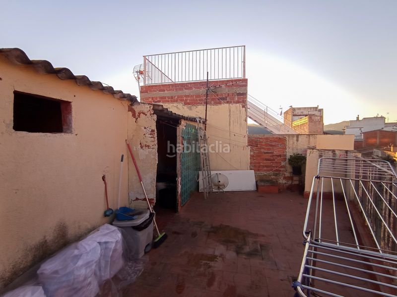 Foto 7fd7c2cd-6a7e-45c4-85d9-821e02edb902. Casa amb xemeneia a Eixample Sant Feliu de Guíxols