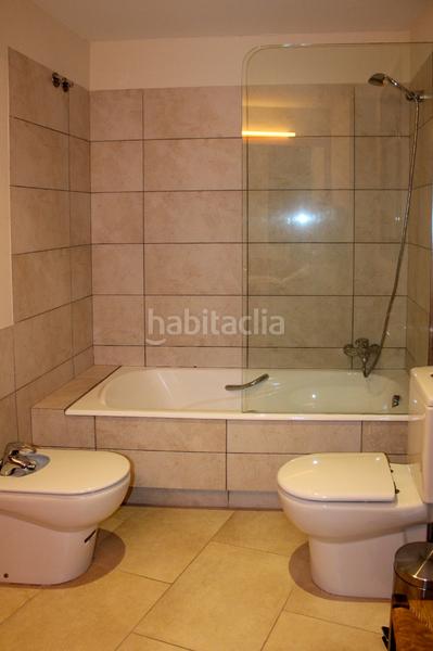 Foto e61da372-3ae0-4071-b422-5672c9c9c4be. Casa adosada ?? casa contemporània amb piscina a 800 metres de la plat-ja en Escala (L´)