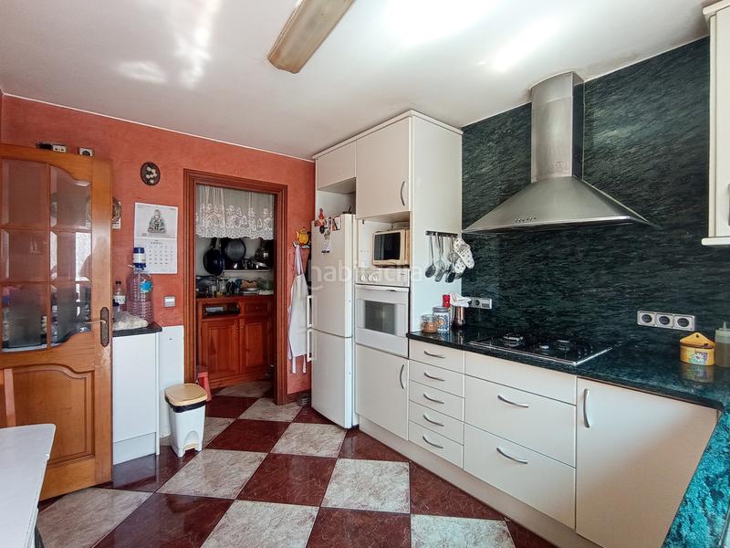 Foto 2e56fe6a-9e95-47fb-b17a-493ac077ac72. Pis a carrer d'albacete 10 a Vilartagues-Tueda de Dalt Sant Feliu de Guíxols