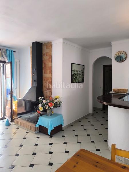 Foto 636efa7e-7c66-49a8-94b1-68f6fed1b523. Chalet con camino riscaldamento parcheggio in Riells Escala (L´)