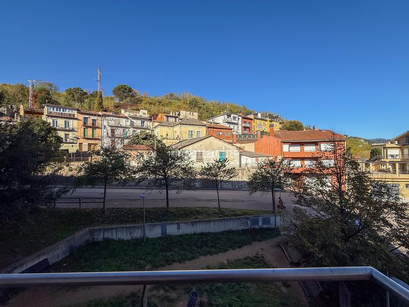 Foto cd83b0c5-da60-470c-a202-76fb3be9bc5e. Etagenwohnung mit heizung in Olot