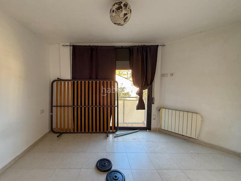 Foto e926750e-53f8-4f25-9904-92bd07754fff. Etagenwohnung mit heizung in Olot