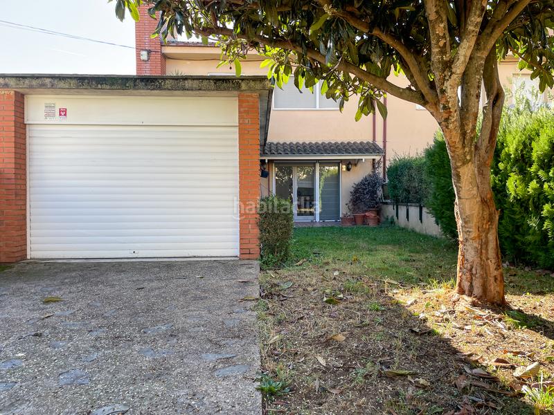 Foto 51bf5937-3ca1-4fe9-917f-083a9f7ea889. Maison jumelée avec chauffage parking dans Olot