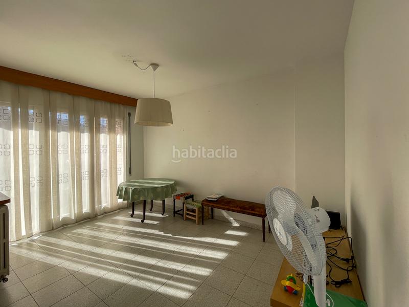 Foto b11b240a-197f-4b97-8f02-0aaab03fb52f. Maison jumelée avec chauffage parking dans Olot