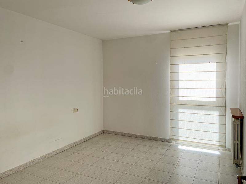 Foto ce5e7fca-03a0-4504-9990-ea42bb671453. Maison jumelée avec chauffage parking dans Olot