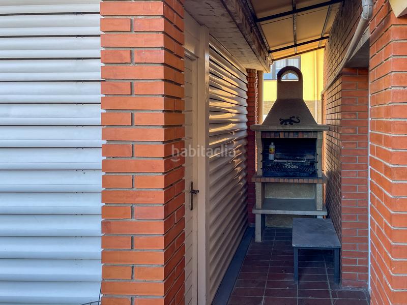 Foto db900f58-e821-4f27-a2b3-fa9e5bbb3dcc. Maison jumelée avec chauffage parking dans Olot