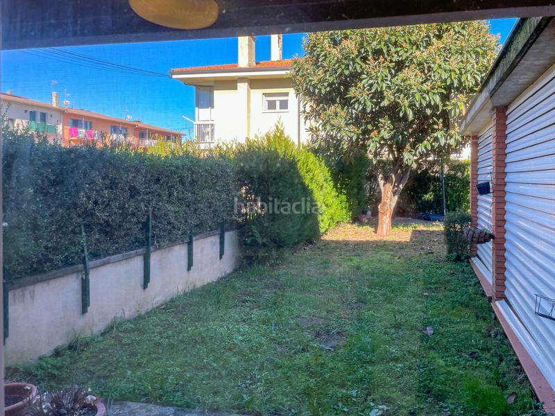 Foto ea24d570-f8d7-4d8d-a32c-38fcd05cfad0. Maison jumelée avec chauffage parking dans Olot