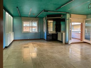 Pis  Carrer pere llosas 6. Exclusiva vivienda de 214 m² con gran terraza de 74 m², parking