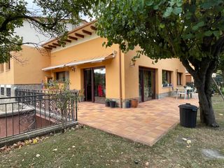 Chalet à Olot. El placer de vivir en una casa noble y bien situada