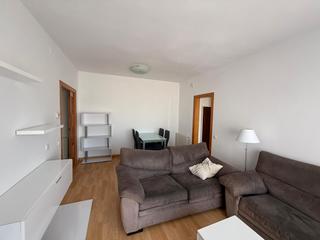 Miete Etagenwohnung  Carrer del comte d'urgell. Vivienda en centro ciudad -alquiler solo temporal