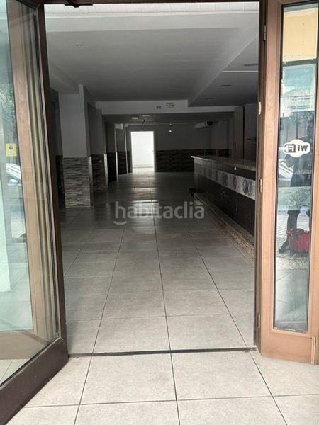 Foto 79776a51-f813-43e0-87d2-9f892574b5f1. Local comercial a Nou Eixample Sud Tarragona