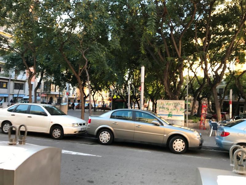 Foto 034d5fbc-5999-4238-ab0e-d8f3ee2cb6f9. Alquiler local comercial local planta baja - escaparate de 5metros lineales - 2 estancias separadas - 1 aseo - aabb - disponible a partir de 15 de enero en Tarragona