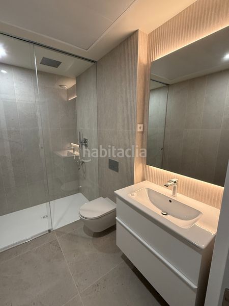 Foto f2bb8fdc-2546-45f1-a252-1426b8ec81a7. Doppelhaus mit heizung parking pool in pla de maset - cap de Salou Salou