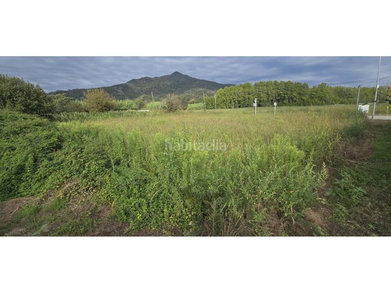 Foto 8fd43a45-f58a-4b5e-9d5c-c0bc8e255ae7. Fondo rustico in Anglès