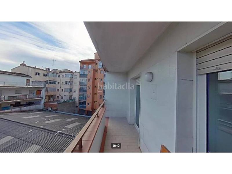 Foto 496dc1e8-7f2b-4c38-92ce-84bb6ed06b19. Piso  en venta ideal inversores en Veïnat Salt