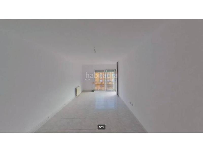 Foto 76b80313-6da4-4a66-a621-85634e52268c. Piso  en venta ideal inversores en Veïnat Salt