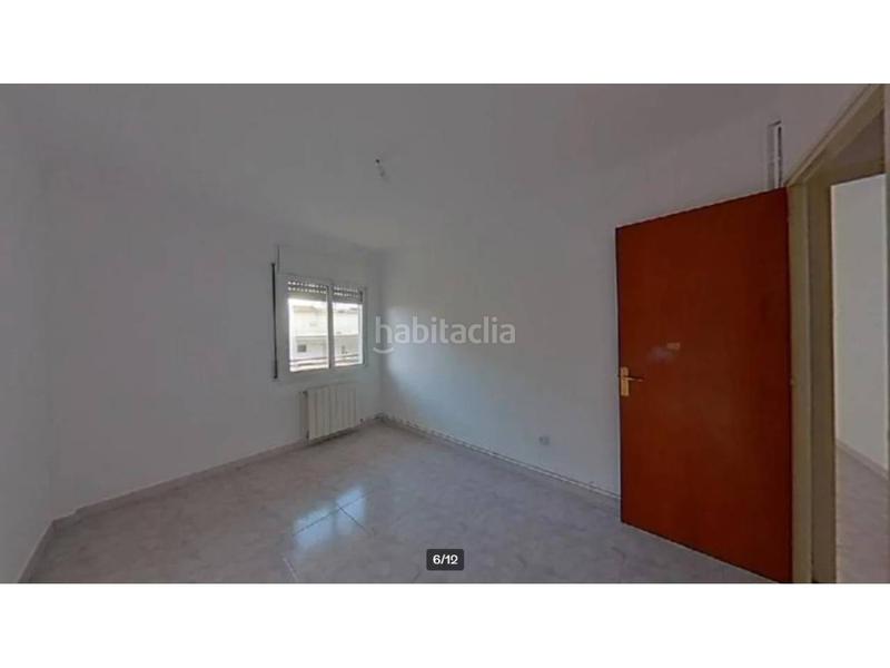 Foto ca76d4d7-68c5-46dd-b7eb-95c6002db12d. Piso  en venta ideal inversores en Veïnat Salt