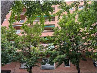 Pis a Sant Narcis. Piso en venta