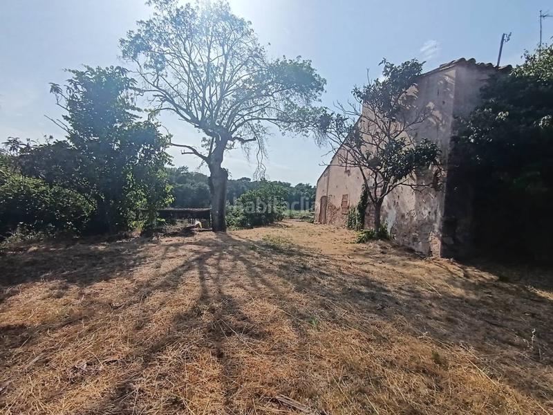 Foto ee0da5d2-2c87-4383-9a47-b8ba49de5274. Casa masia en venta con terreno en Tordera Tordera