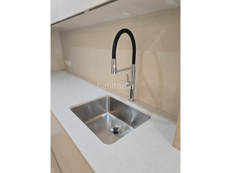Foto dfdf321d-a206-44c6-9d42-c35a7a1a1fb3. Piso venta dúplex totalmente reformado a estrenar en Palamós
