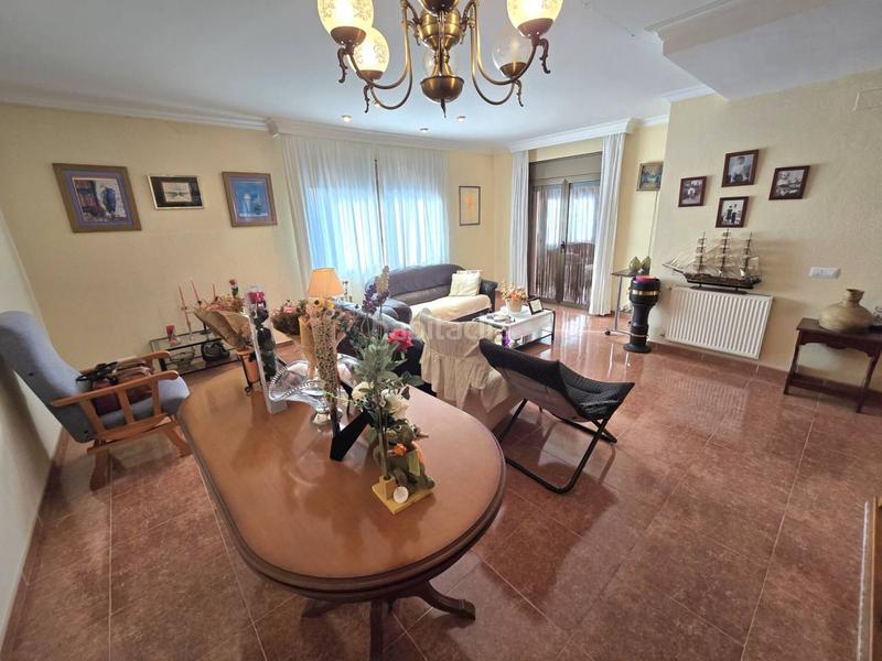 Foto 83fc9c7d-ecdd-4e47-9c21-3cd5b1495d3a. Haus mit heizung parking in Vilafant