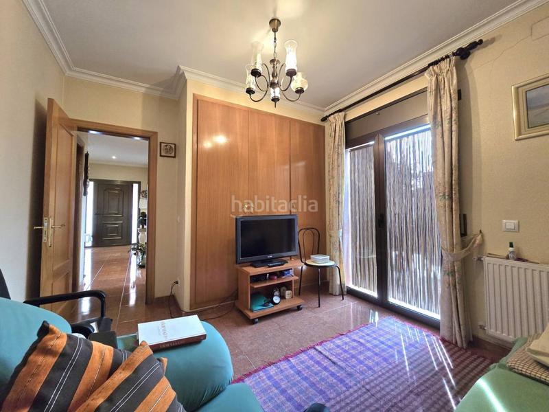 Foto b2616842-e26c-4f7a-b3fc-05c744584dcf. Haus mit heizung parking in Vilafant