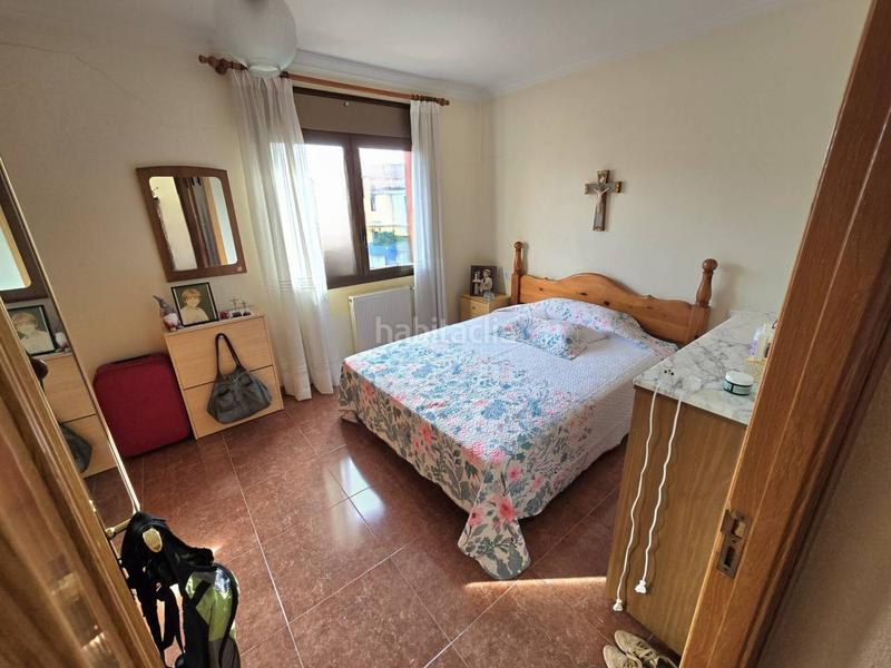 Foto e3f5b770-ab96-4fe5-af21-2798f71b19a4. Haus mit heizung parking in Vilafant