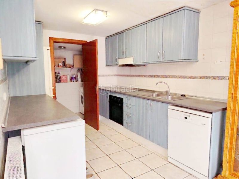 Foto 420e3d6d-b1cb-43de-8da2-1a3bdf77a5be. Casa amb calefacció aparcament piscina a Muga - Gran Reserva - Badia Empuriabrava