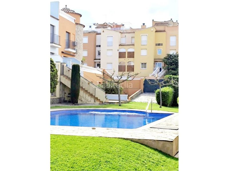 Foto 8b1d3bc3-9c28-42a8-b8c7-454e4fc1fa51. Casa amb calefacció aparcament piscina a Muga - Gran Reserva - Badia Empuriabrava