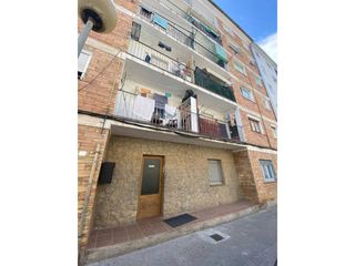 Etagenwohnung in Olot. Piso en venta en olot ocupado
