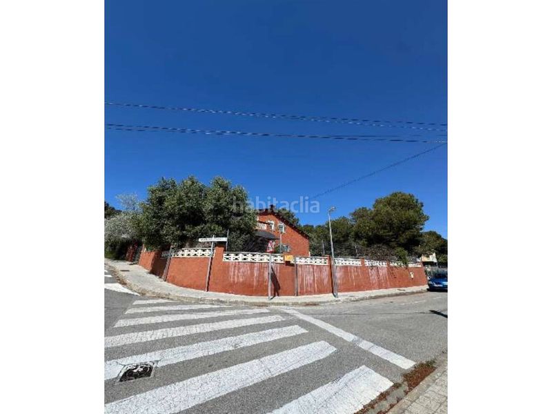 Foto f01fbf47-046e-4a91-b384-0de86a7431e4. Casa amb aparcament piscina a Canyelles