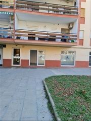 Local Comercial a Vila-seca Poble. Local más vivienda a reformar en rambla catalunya de vila-seca